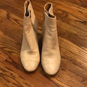 Calvin Klein kristi bootie